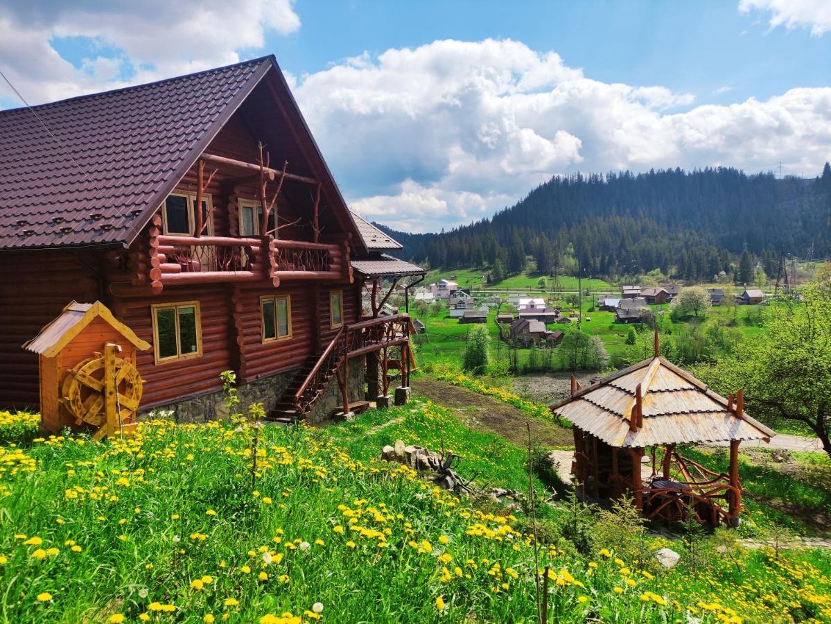 Дерев'Яний Котедж "Казка" Yaremche Bagian luar foto