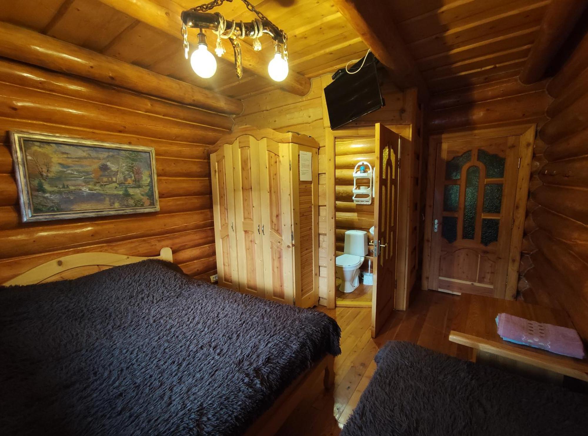 Дерев'Яний Котедж "Казка" Yaremche Bagian luar foto