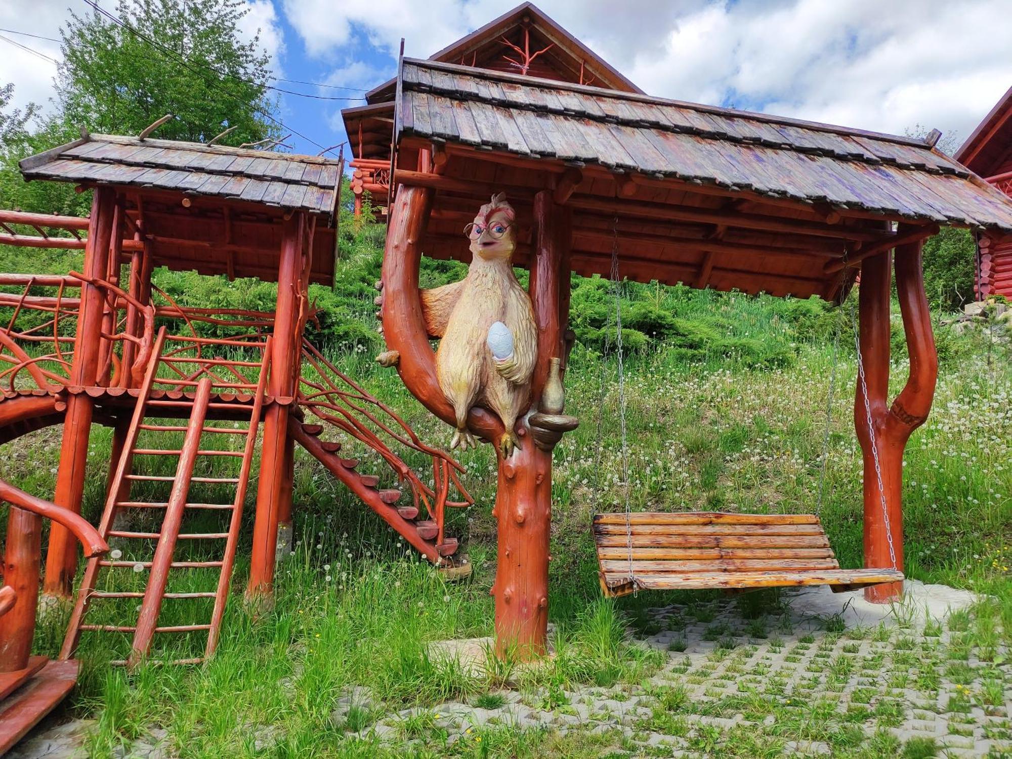 Дерев'Яний Котедж "Казка" Yaremche Bagian luar foto